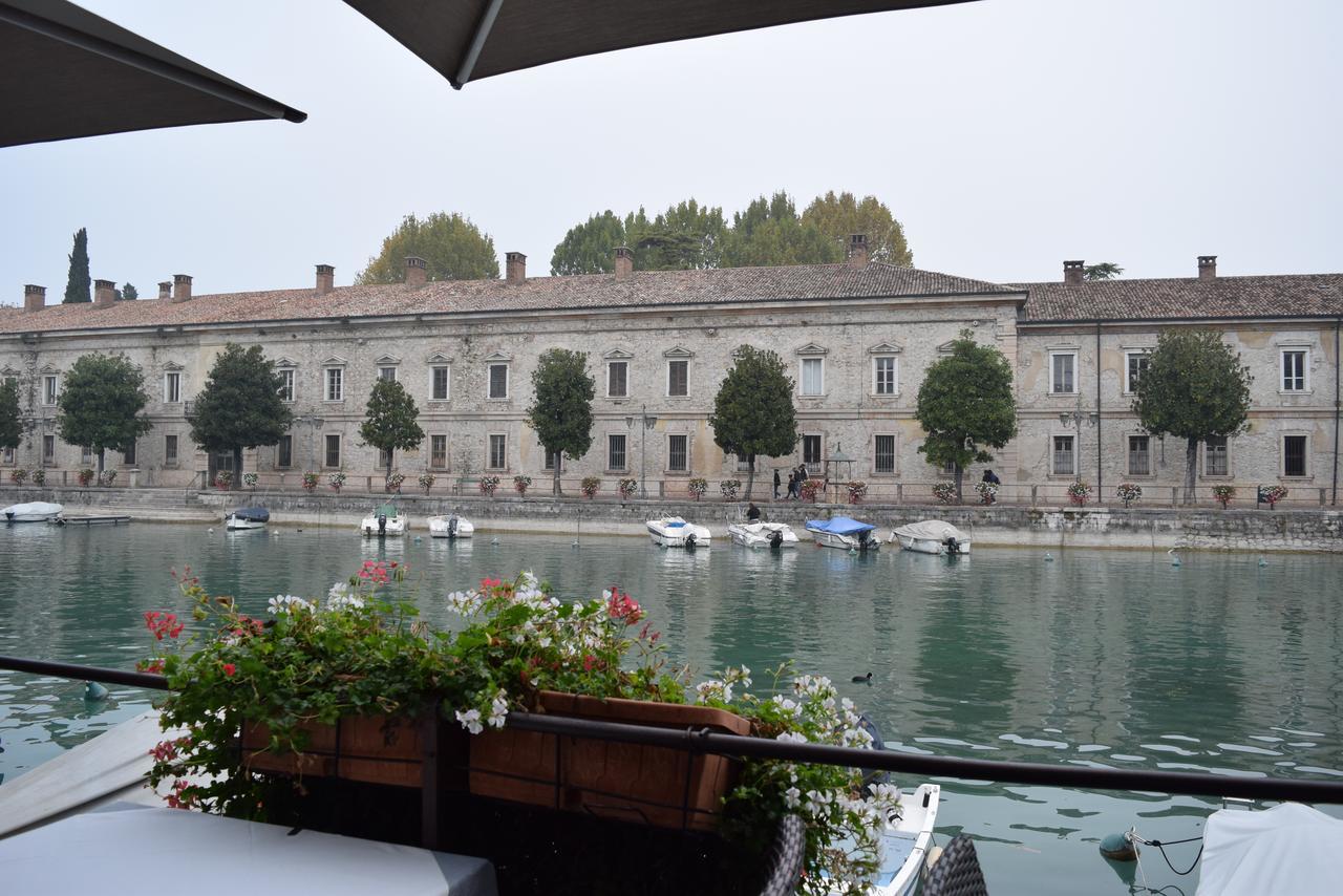 Albergo Trattoria Fioravante Peschiera del Garda Exterior photo